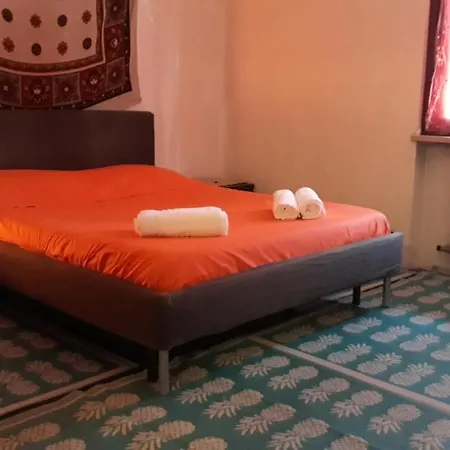 بيت ضيافة Casa Arcangeli بسكييرا ديل غاردا